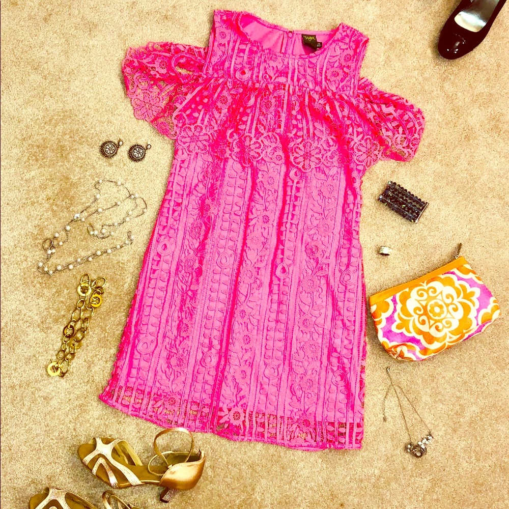 Sale! Taylor salmon pink lace slvless dress sz 10